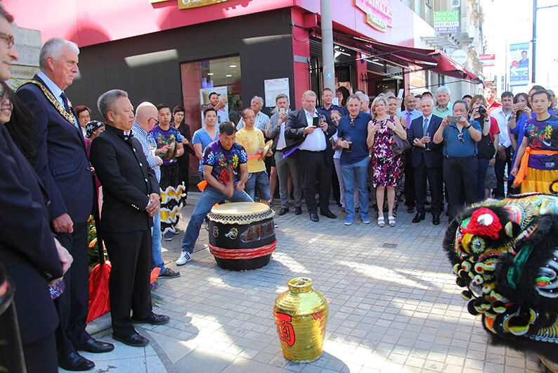 We were commissioned to photograph the opening launch party on behalf of the new Chinese restaurant, Shanghai 1814 - Photographers in Southampton